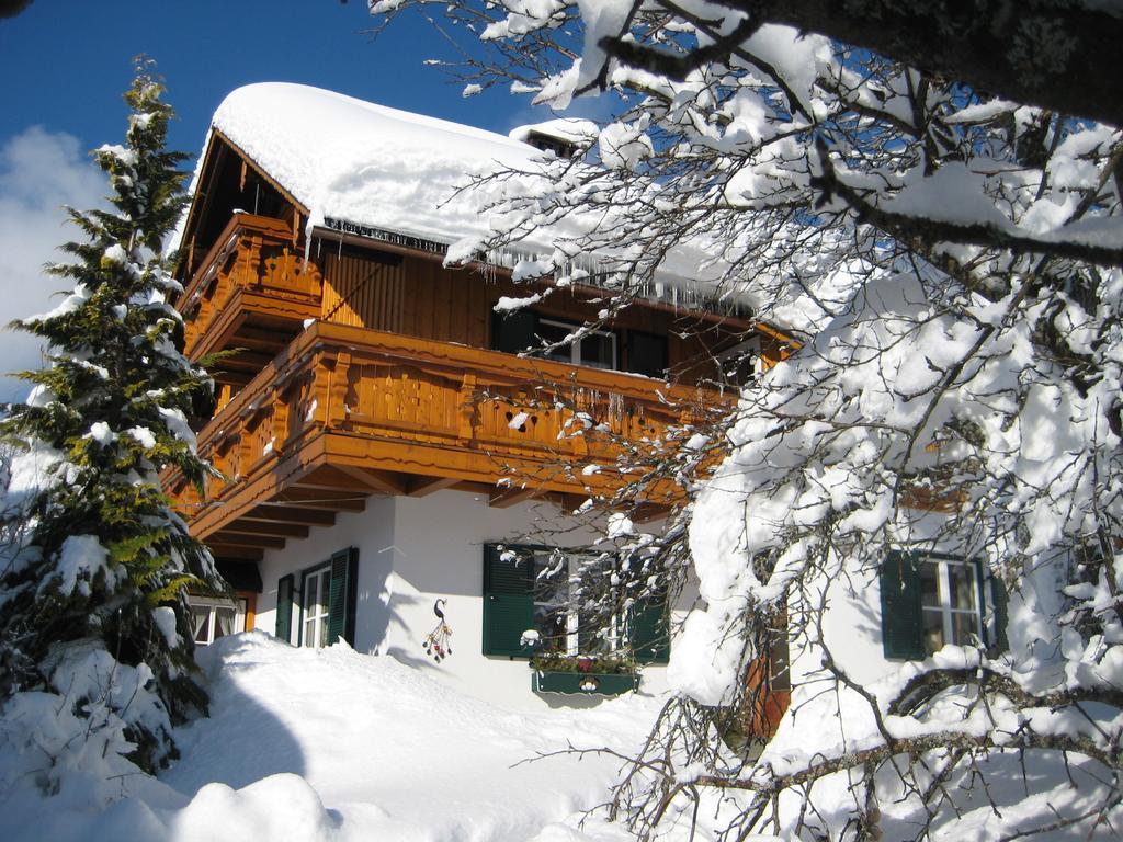 Apartment Haus Schrei