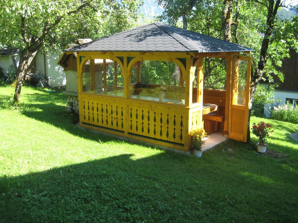 Apartment Haus Schrei *